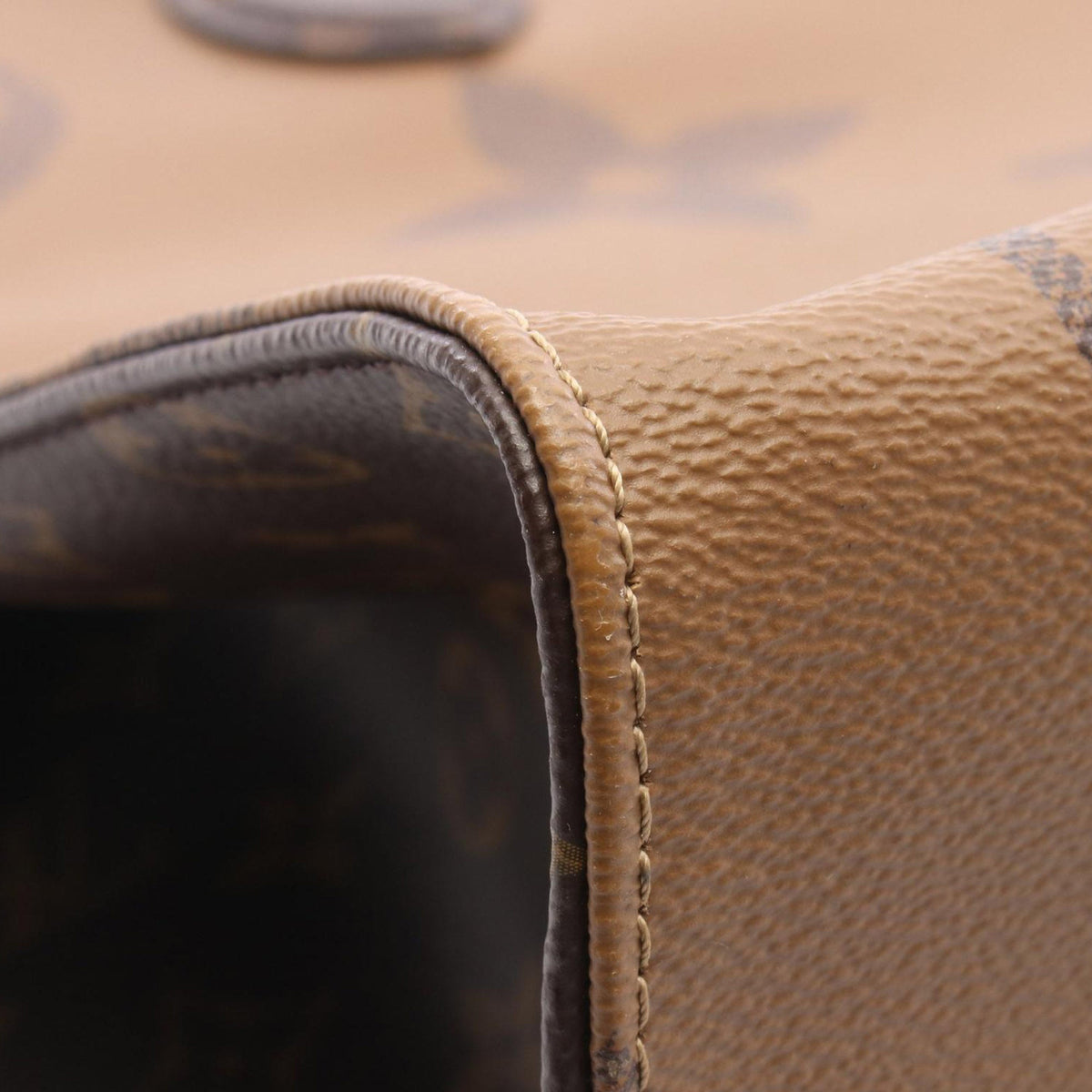 Louis Vuitton Monogram Reverse Giant OnTheGo GM