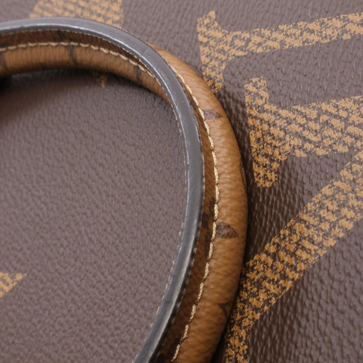 Louis Vuitton Monogram Reverse Giant OnTheGo GM
