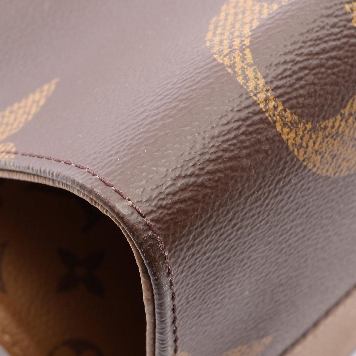 Louis Vuitton Monogram Reverse Giant OnTheGo GM