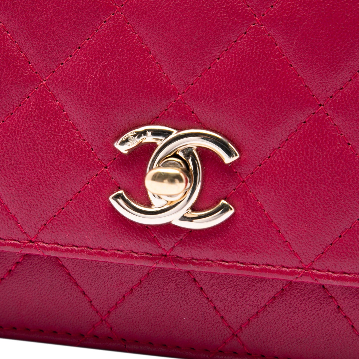 Chanel Quilted Lambskin Trendy CC Wallet On Chain