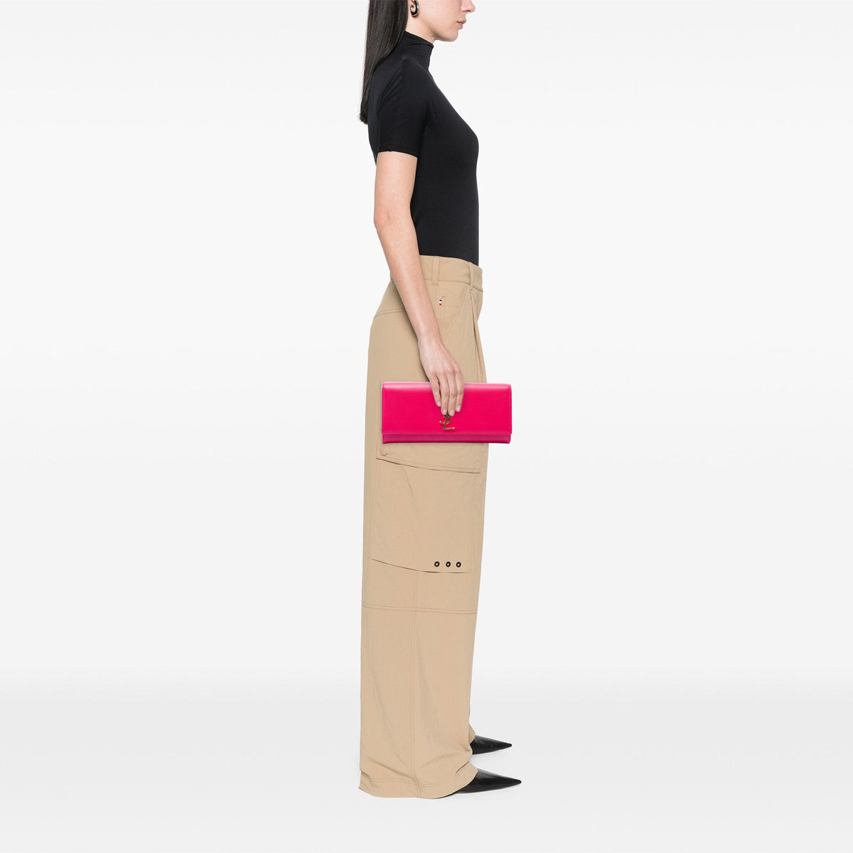 Saint Laurent Grain de Poudre Monogram Cassandre Clutch — Pink
