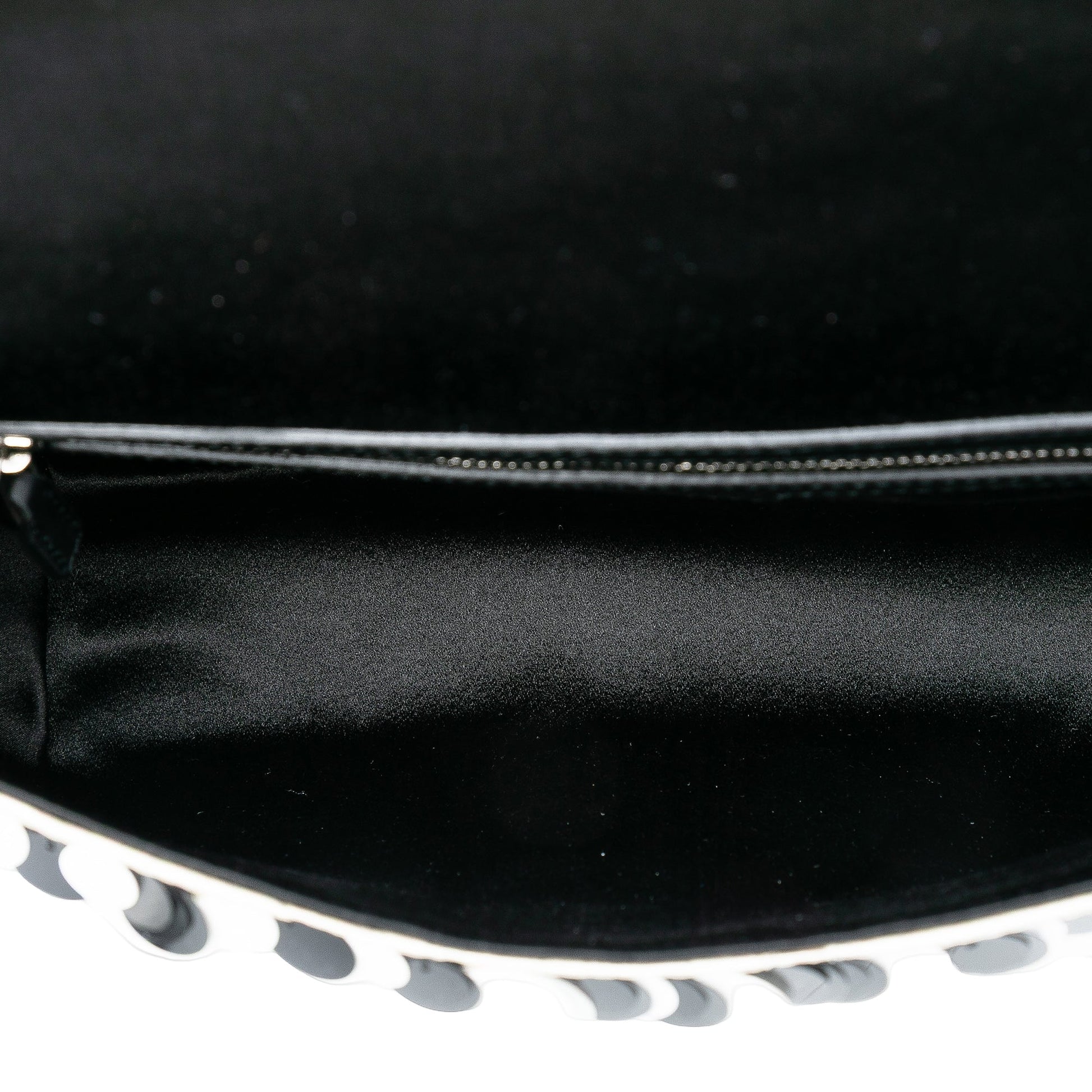 Medium GG Marmont Sequin Embellished Leather Shoulder Bag