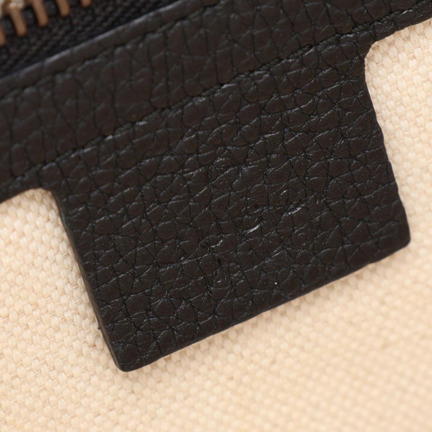 Gucci Grained Calfskin Logo Half Moon Crossbody