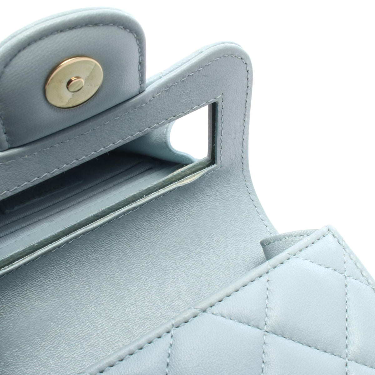 Chanel Mini Lambskin Top Handle Clutch On Chain — Blue