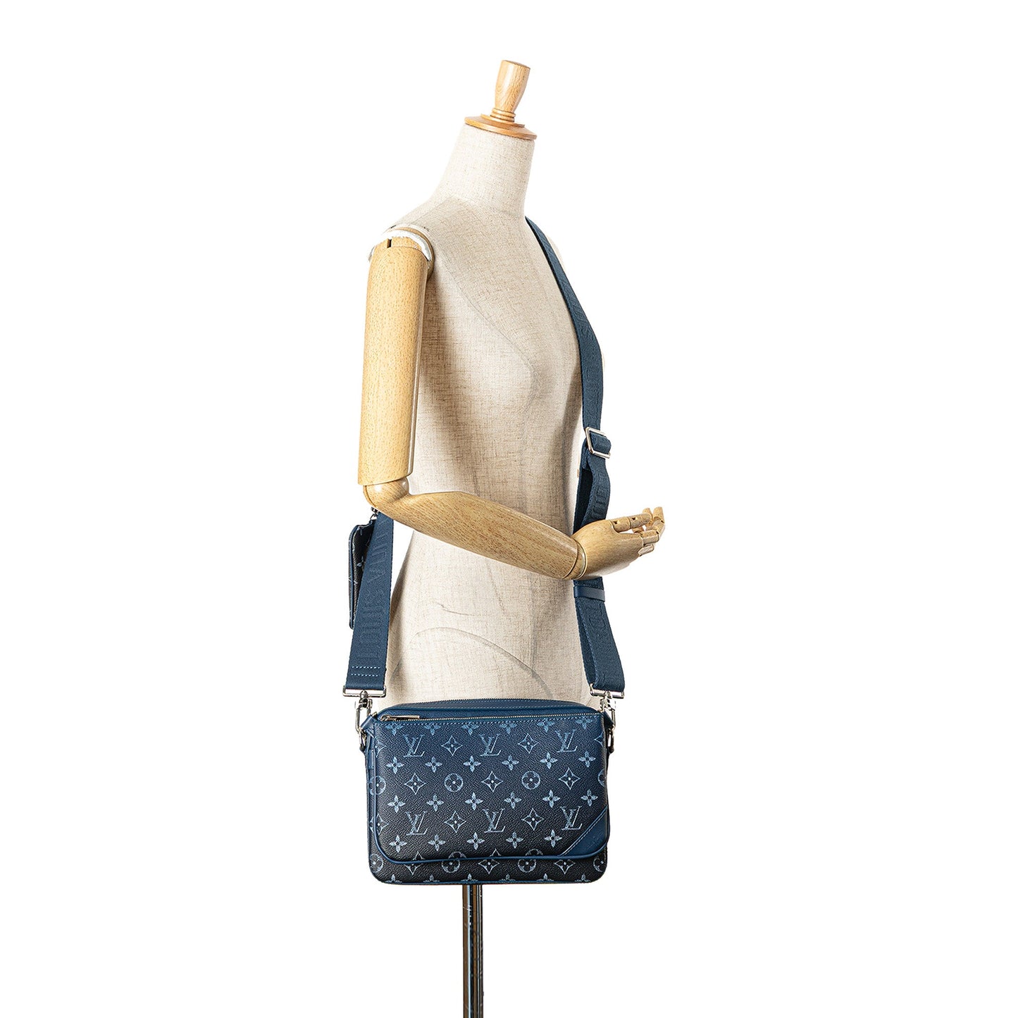 Louis Vuitton Monogram Gradient Trio Messenger