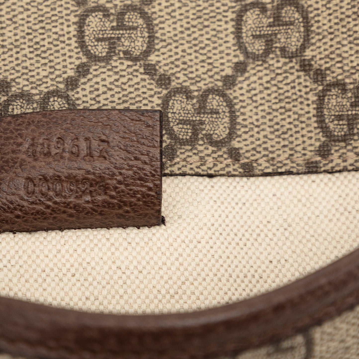 Gucci GG Supreme Neo Vintage Belt Bag
