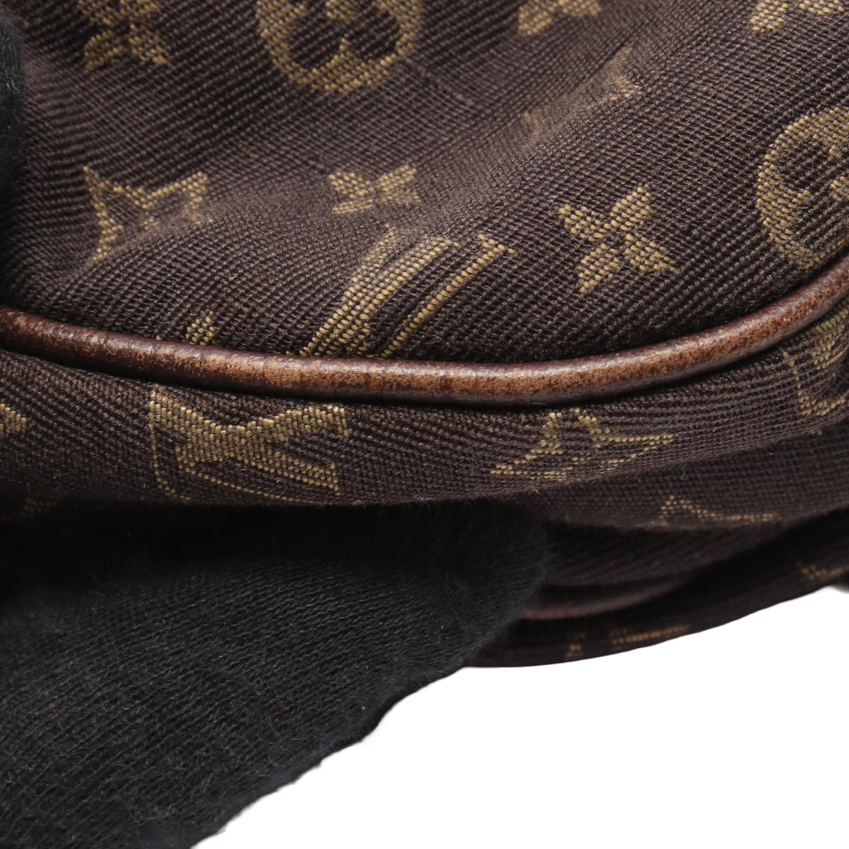 Louis Vuitton Monogram Mini Lin Saumur 30 — Brown
