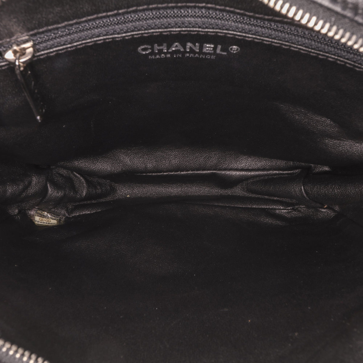 Chanel Tweed and Resin Zipped Chain Shopping Bag