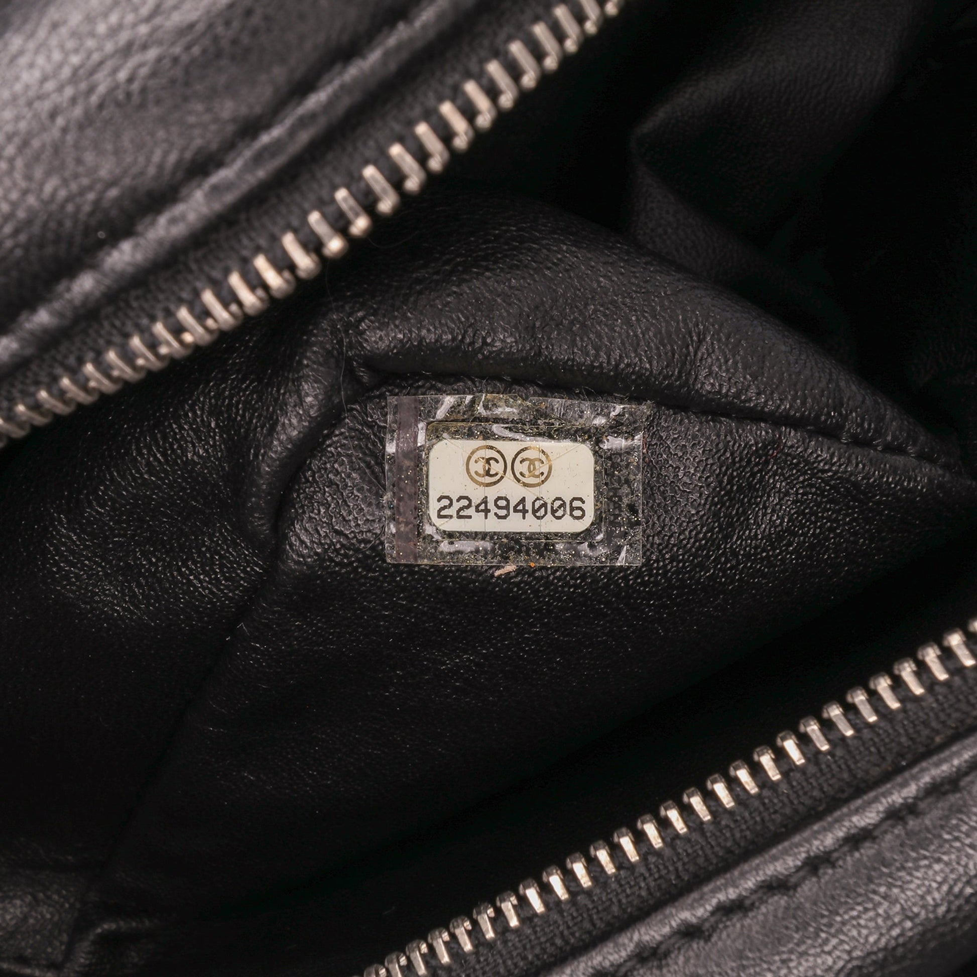 Chanel Tweed and Resin Zipped Chain Shopping Bag