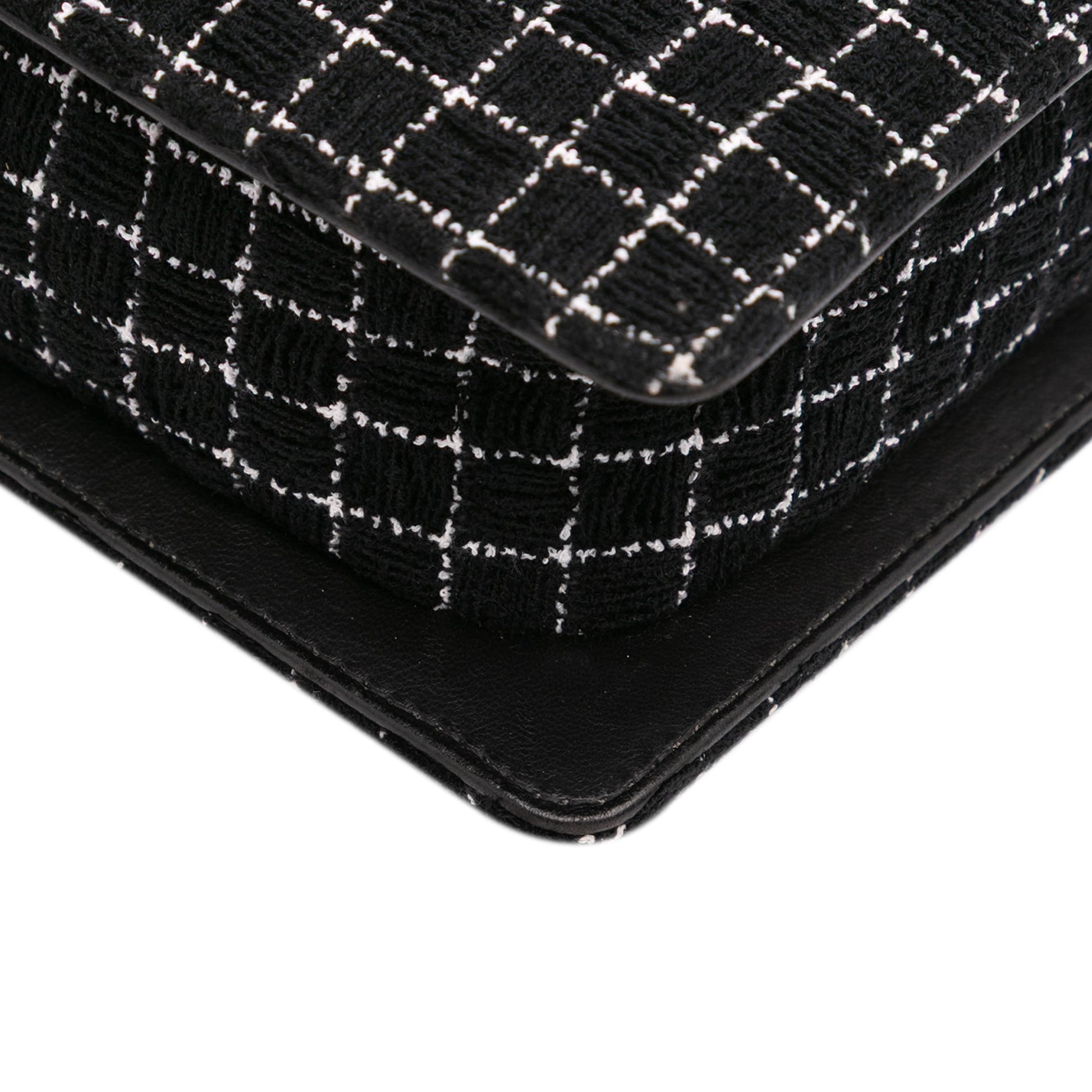 Chanel Tweed and Resin Zipped Chain Shopping Bag