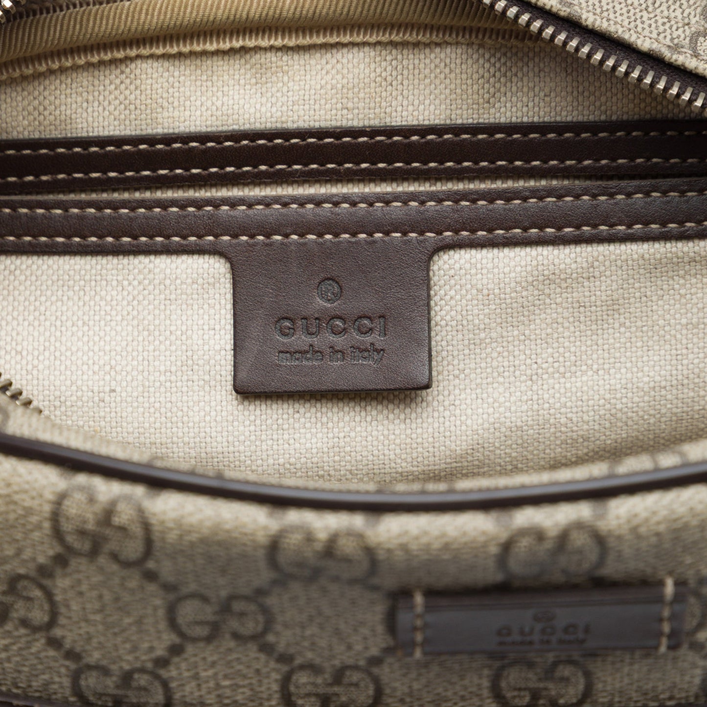 Gucci GG Supreme Crossbody