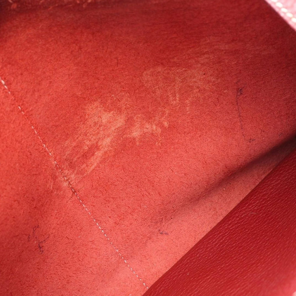 Hermès Taurillon Clemence Halzan 31 — Red