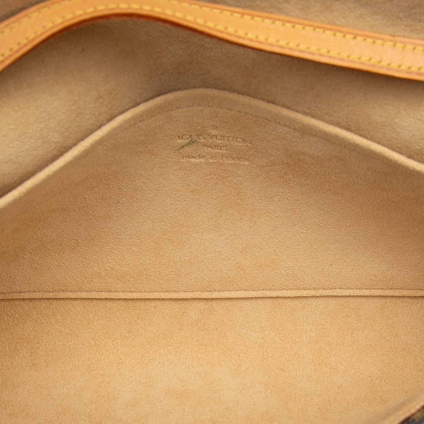 Louis Vuitton Monogram Pochette Twin GM