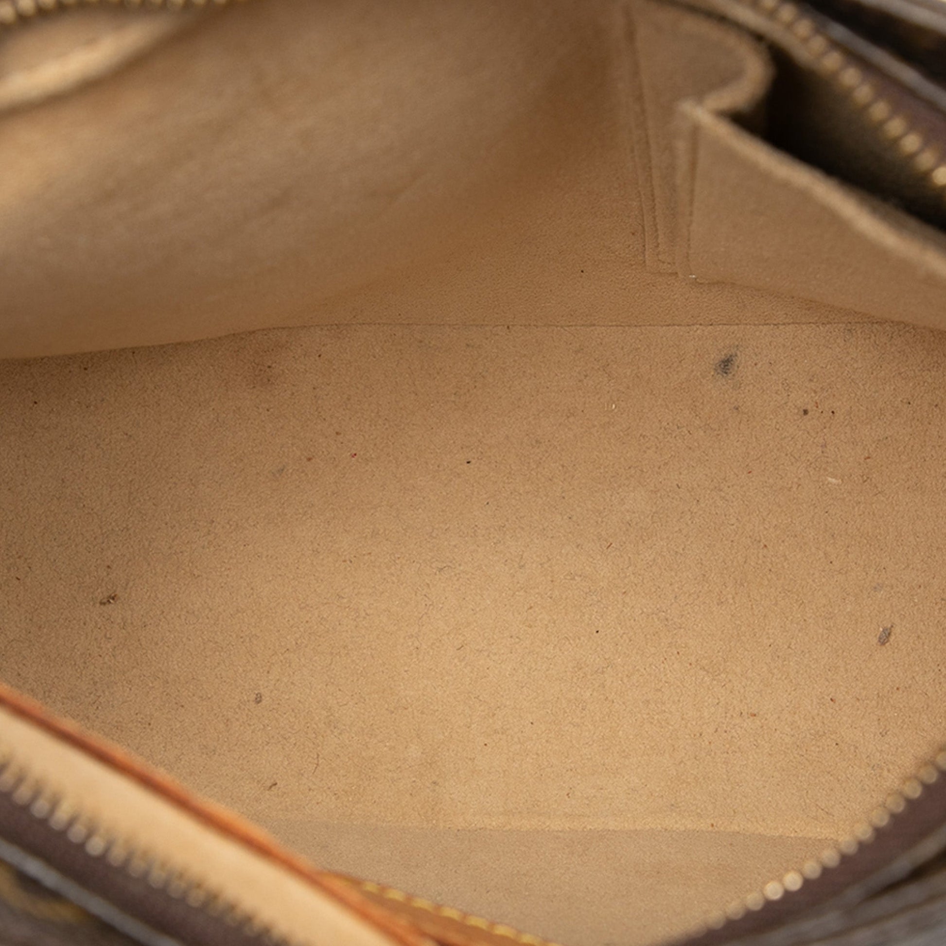Louis Vuitton Monogram Looping MM