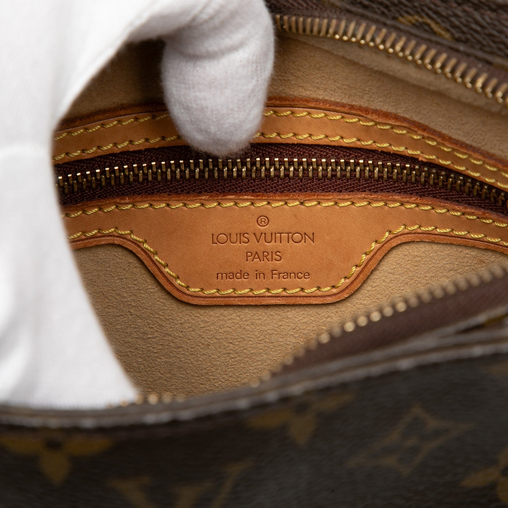 Louis Vuitton Monogram Looping MM