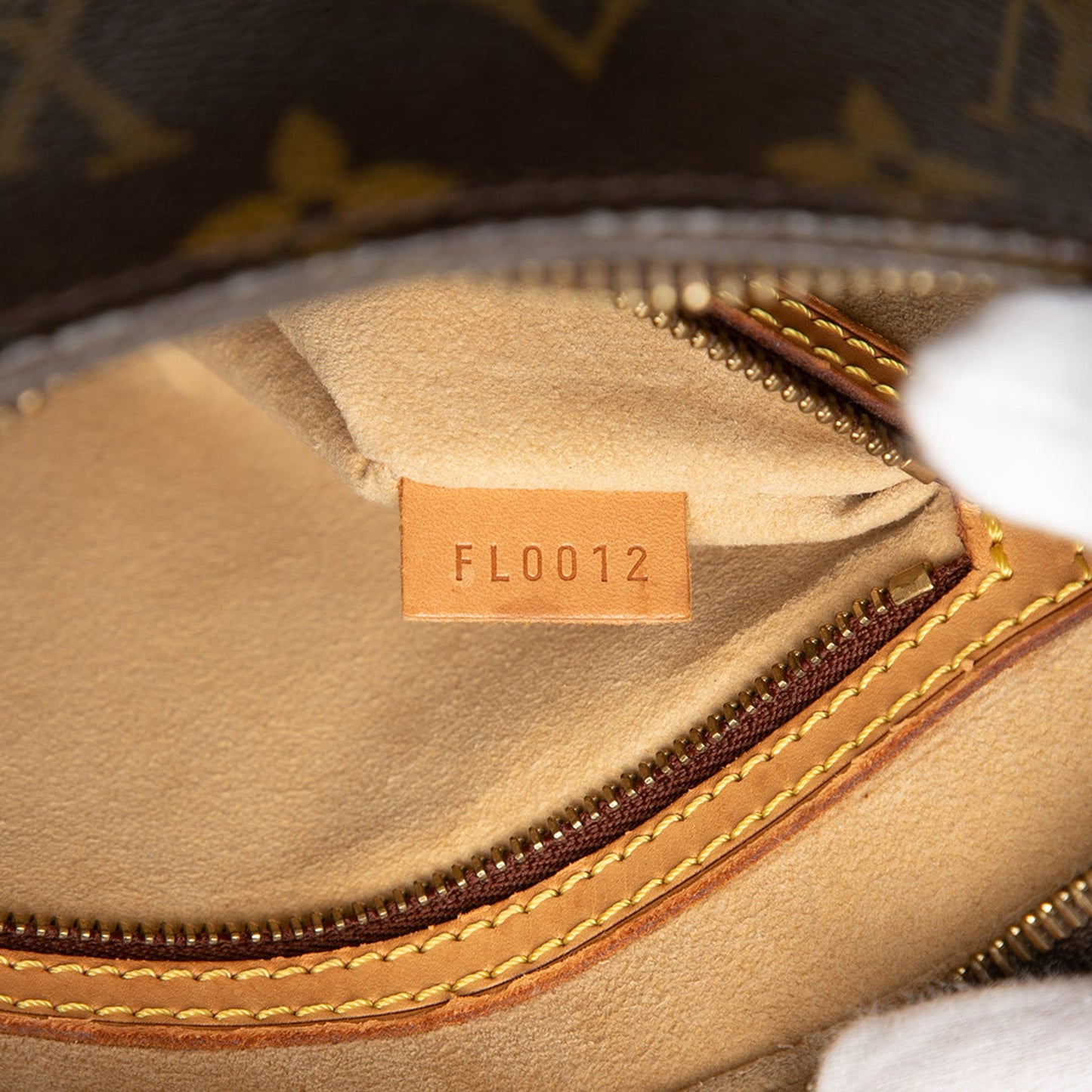 Louis Vuitton Monogram Looping MM