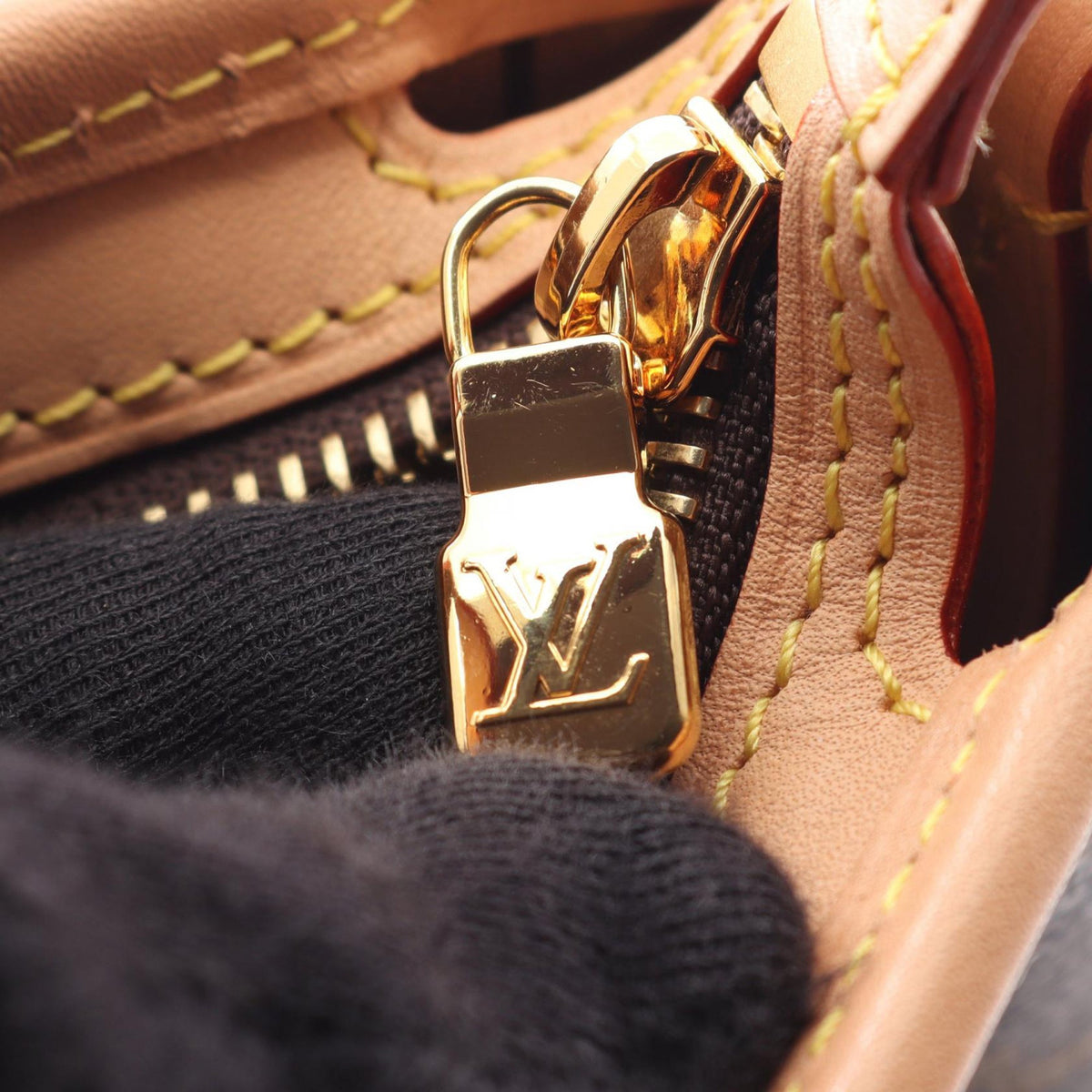 Louis Vuitton Monogram Neverfull BB