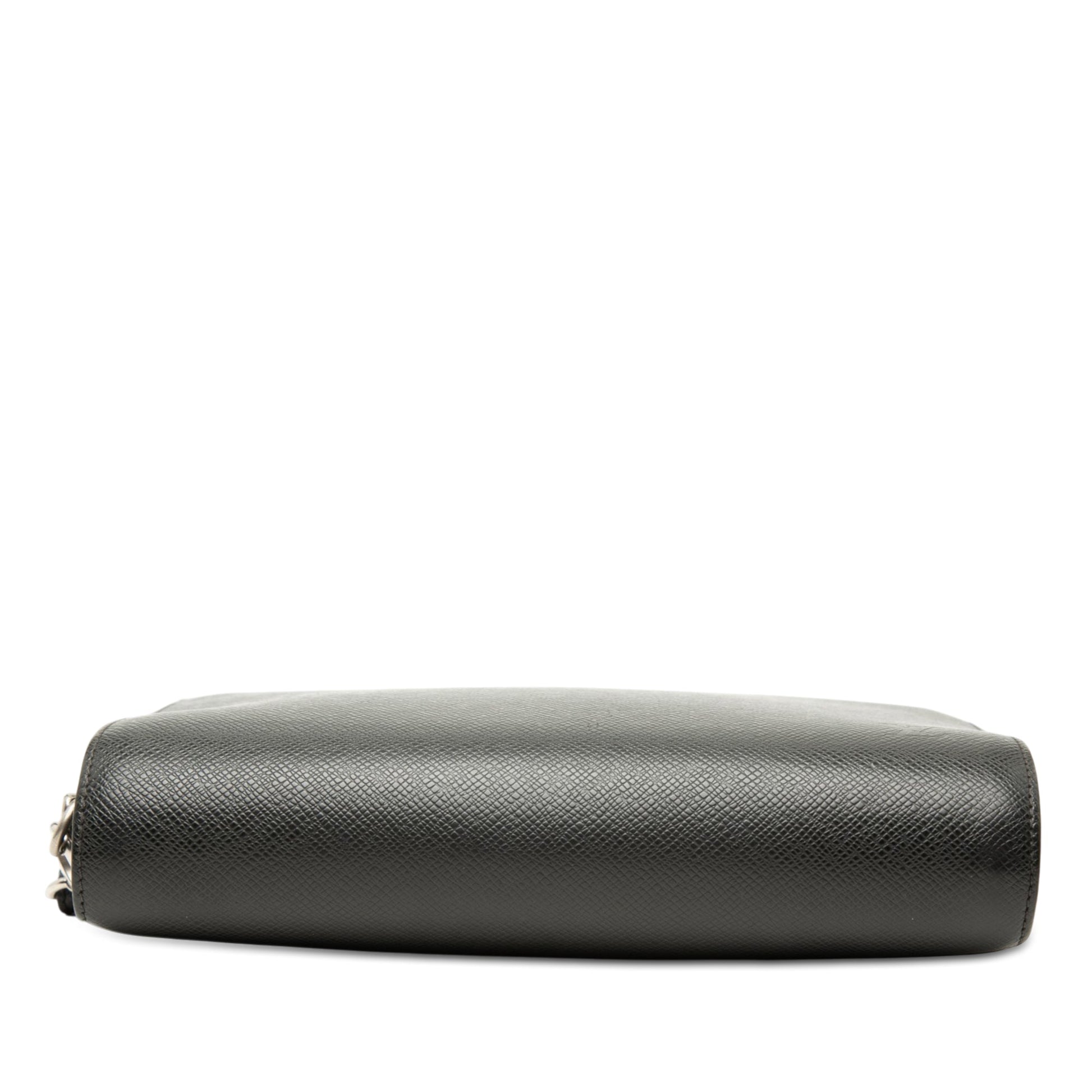 Louis Vuitton Taiga Pochette Baikal