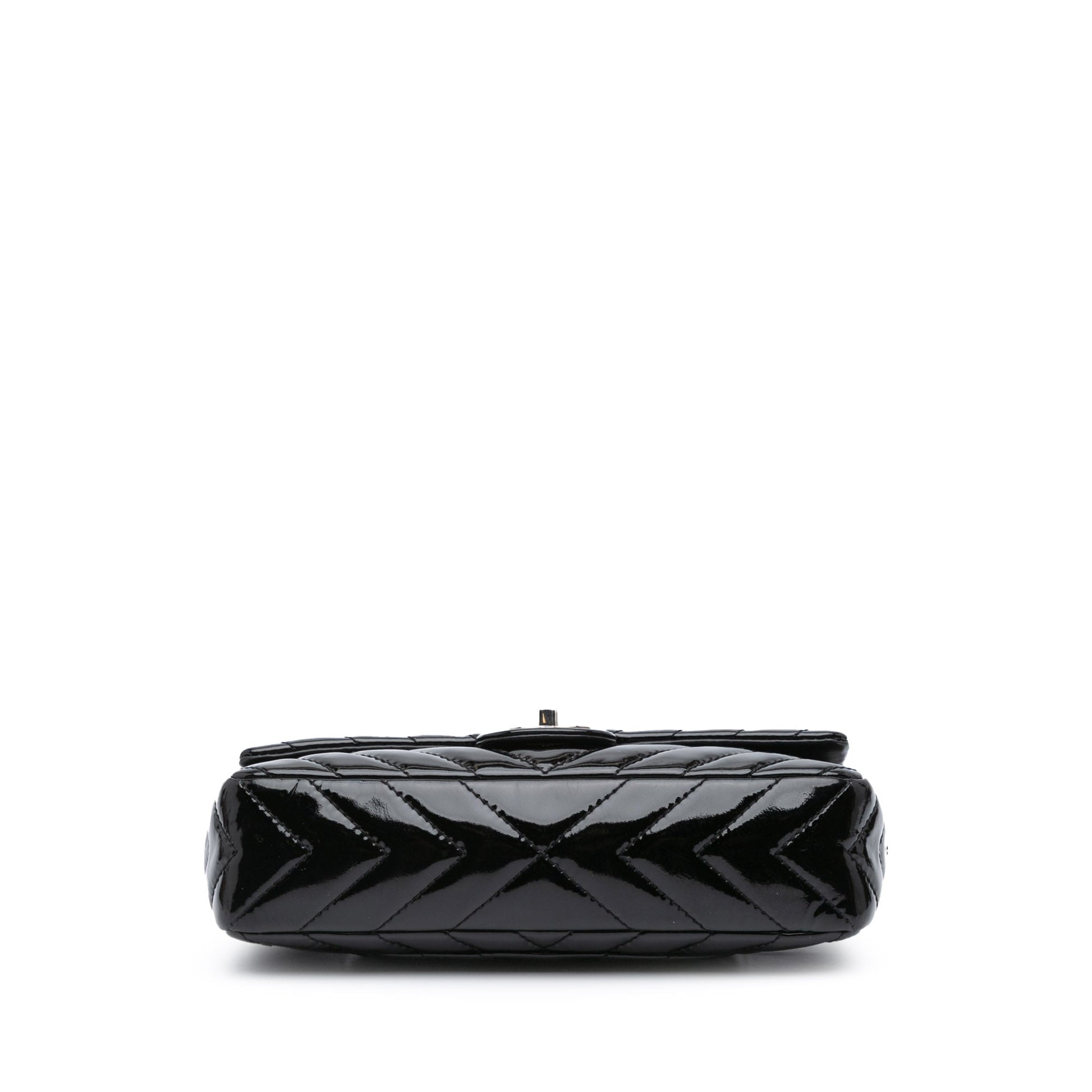 Chanel Medium Classic Chevron Patent Double Flap