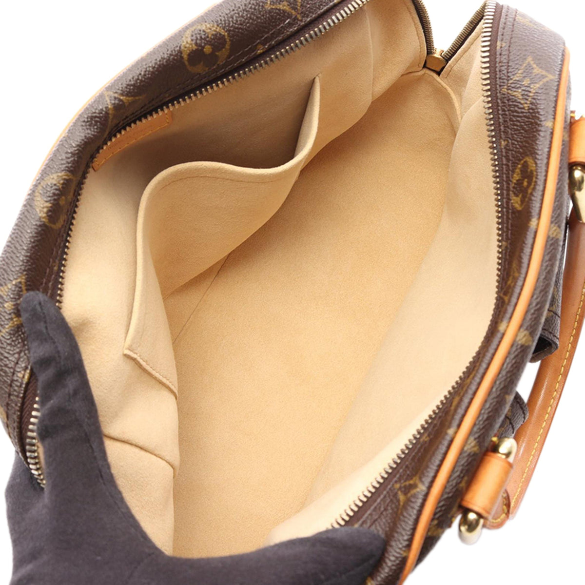 Louis Vuitton Monogram Manhattan PM — Brown