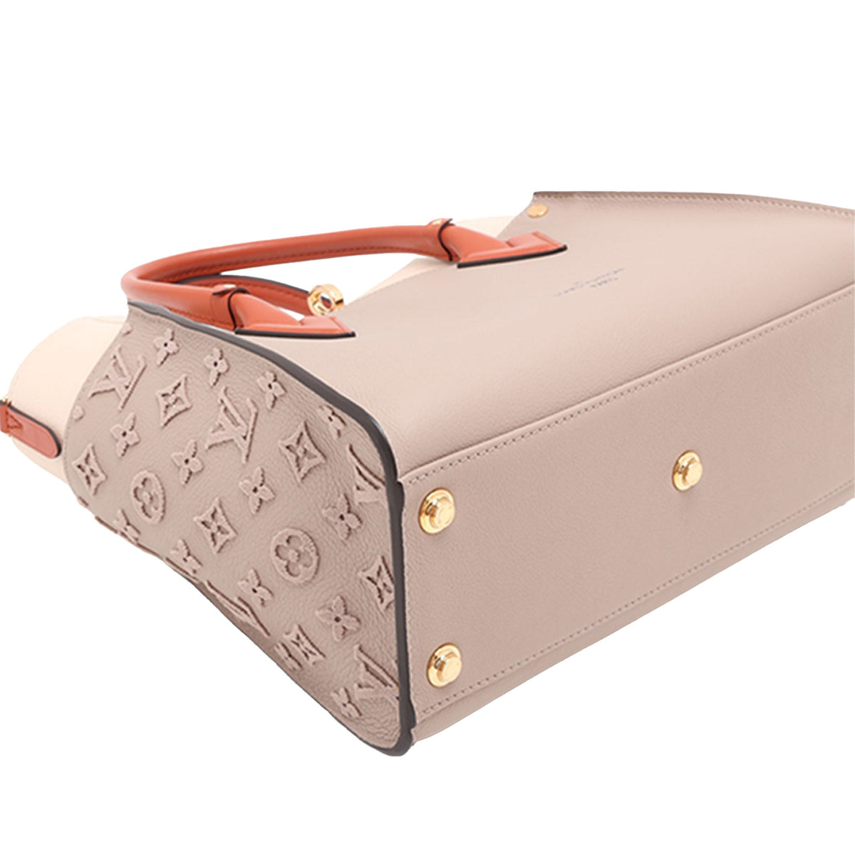 Louis Vuitton Monogram Tuftage On My Side MM — Beige