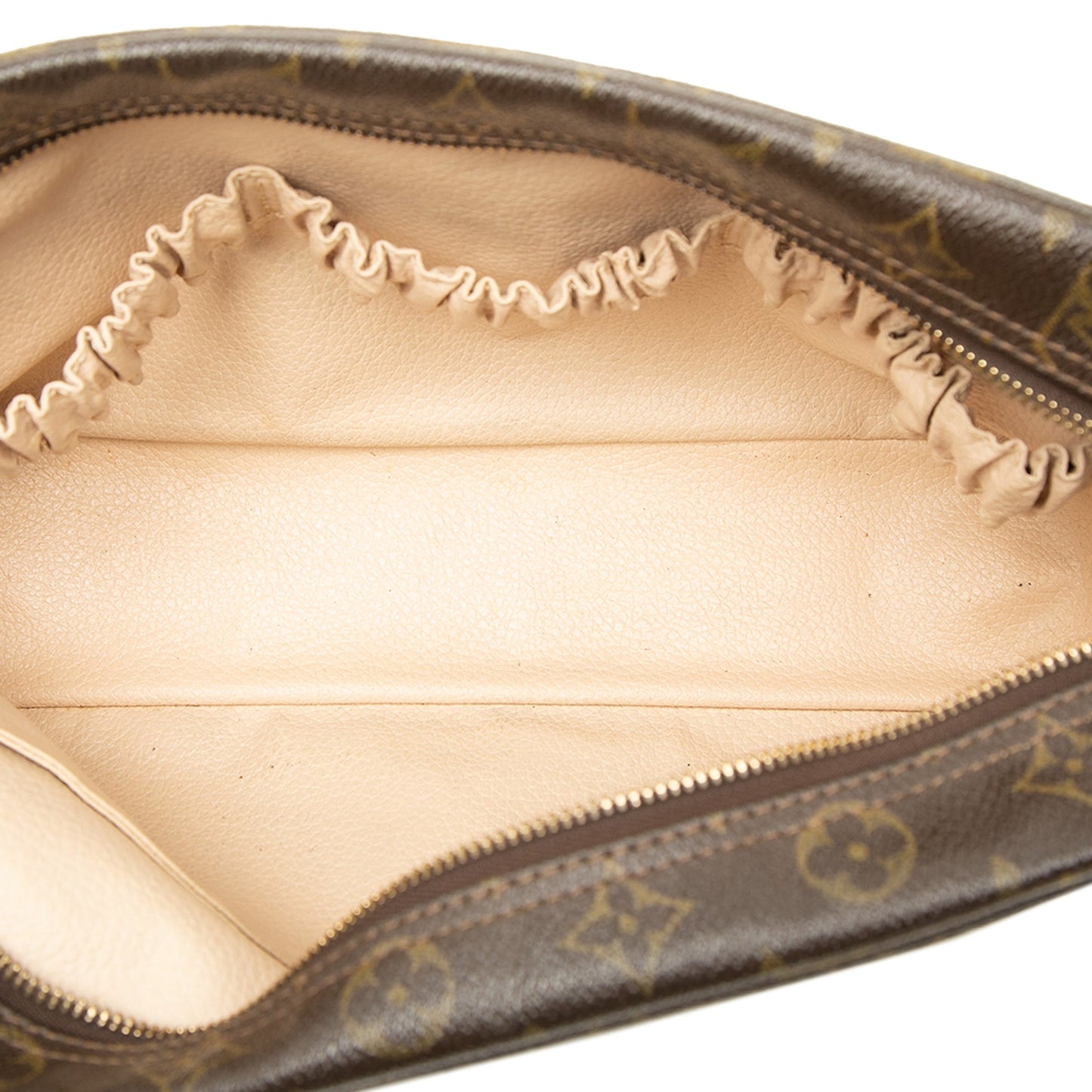 Louis Vuitton Monogram Trousse Toilette 28