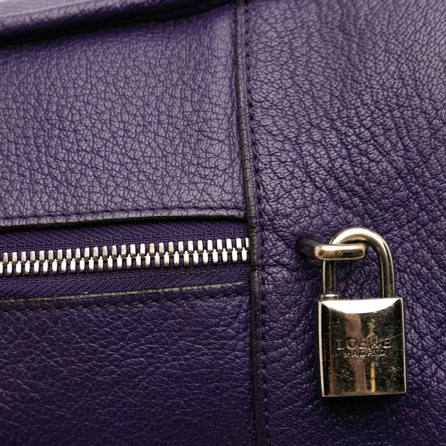 LOEWE Goatskin Amazona 36