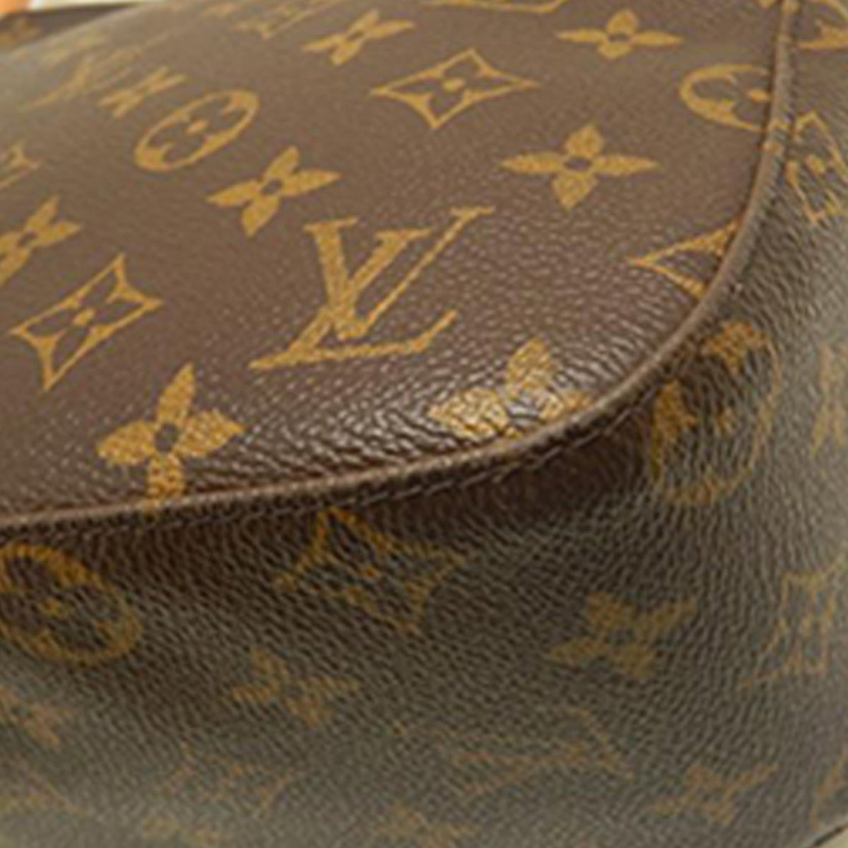 Louis Vuitton Monogram Looping MM