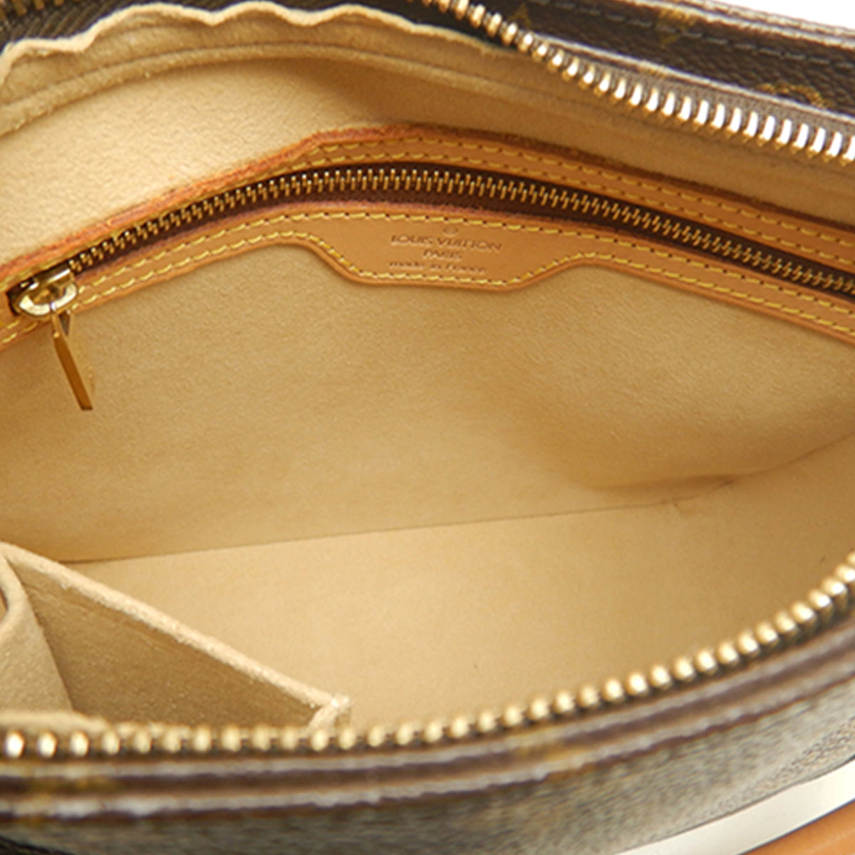 Louis Vuitton Monogram Looping MM