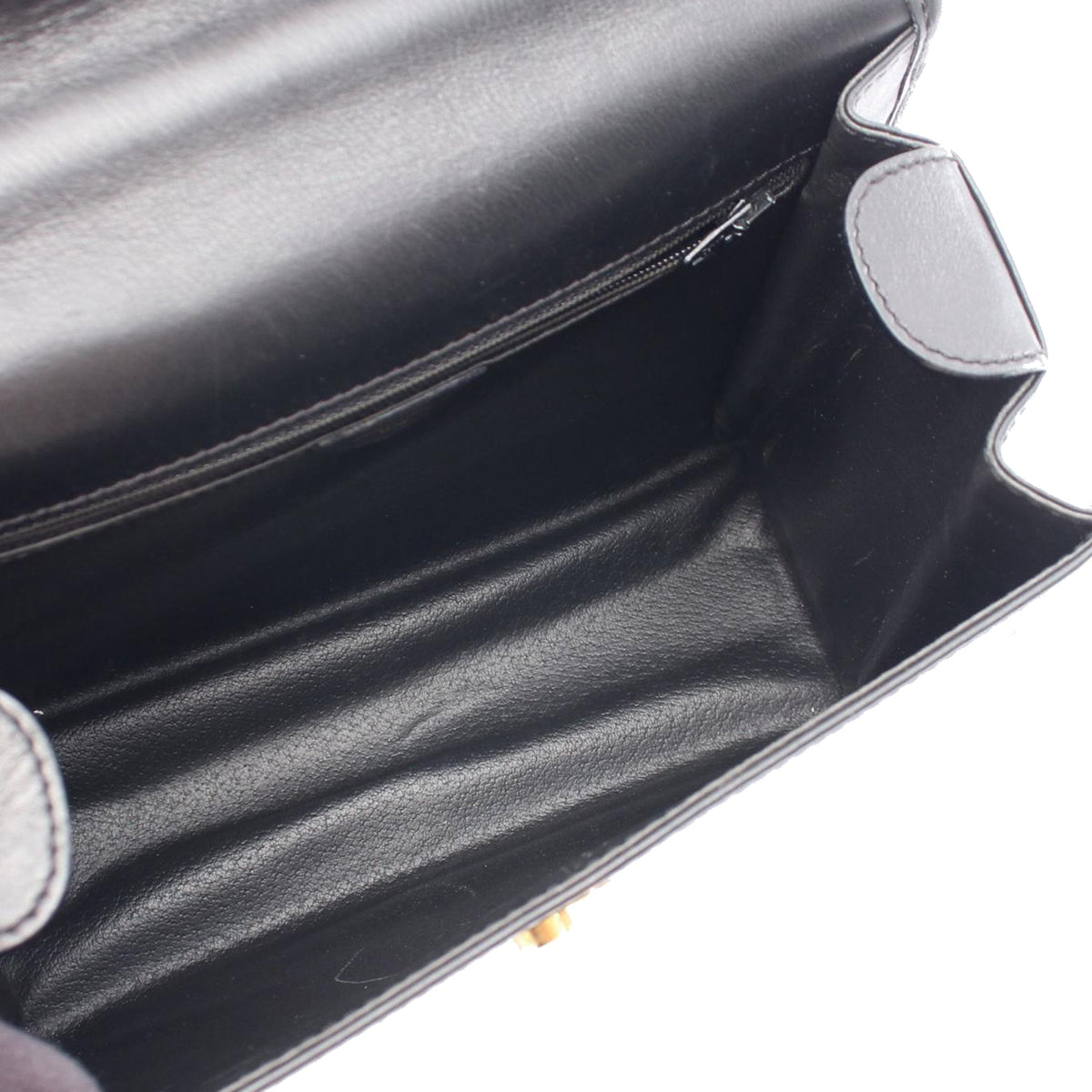 Celine Calf Leather Handbag — Black