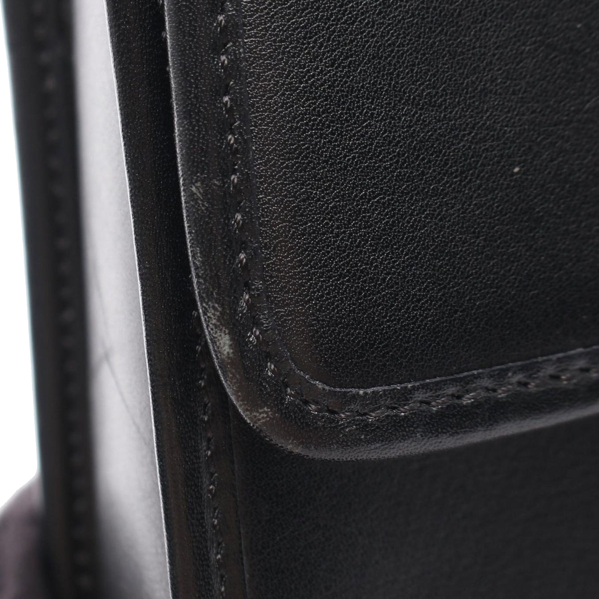 Celine Calf Leather Handbag — Black