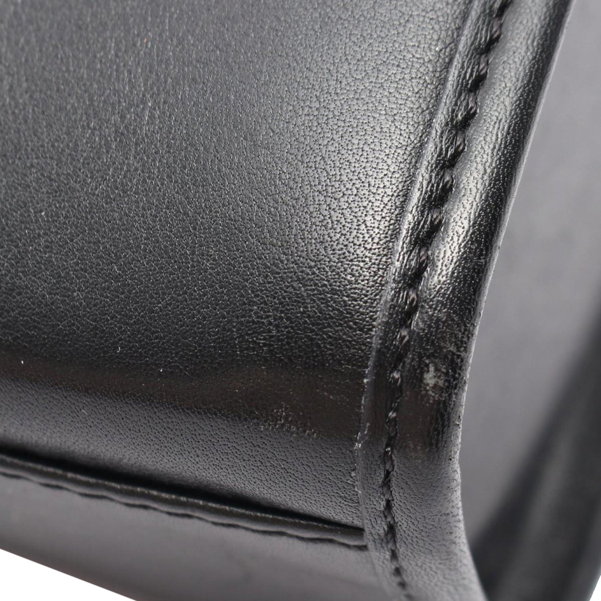 Celine Calf Leather Handbag — Black