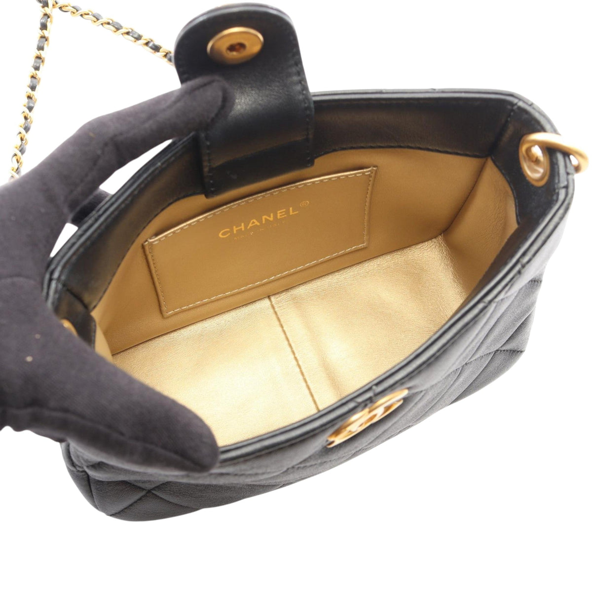 Chanel CC Quilted Lambskin Pearl Crossbody