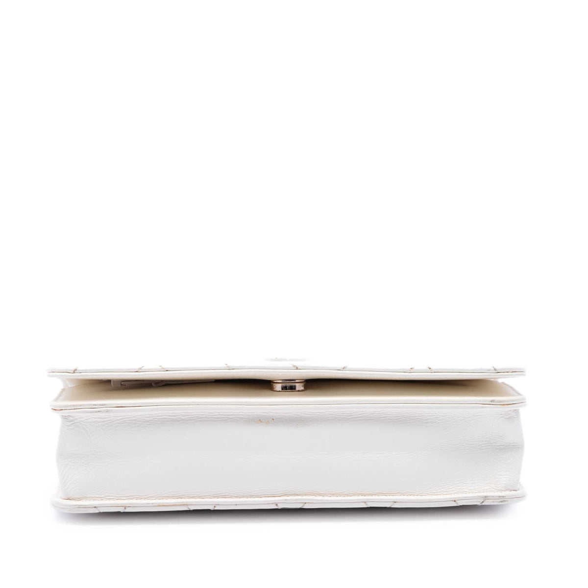 Chanel CC Crinkled Chevron Calfskin Wallet On Chain