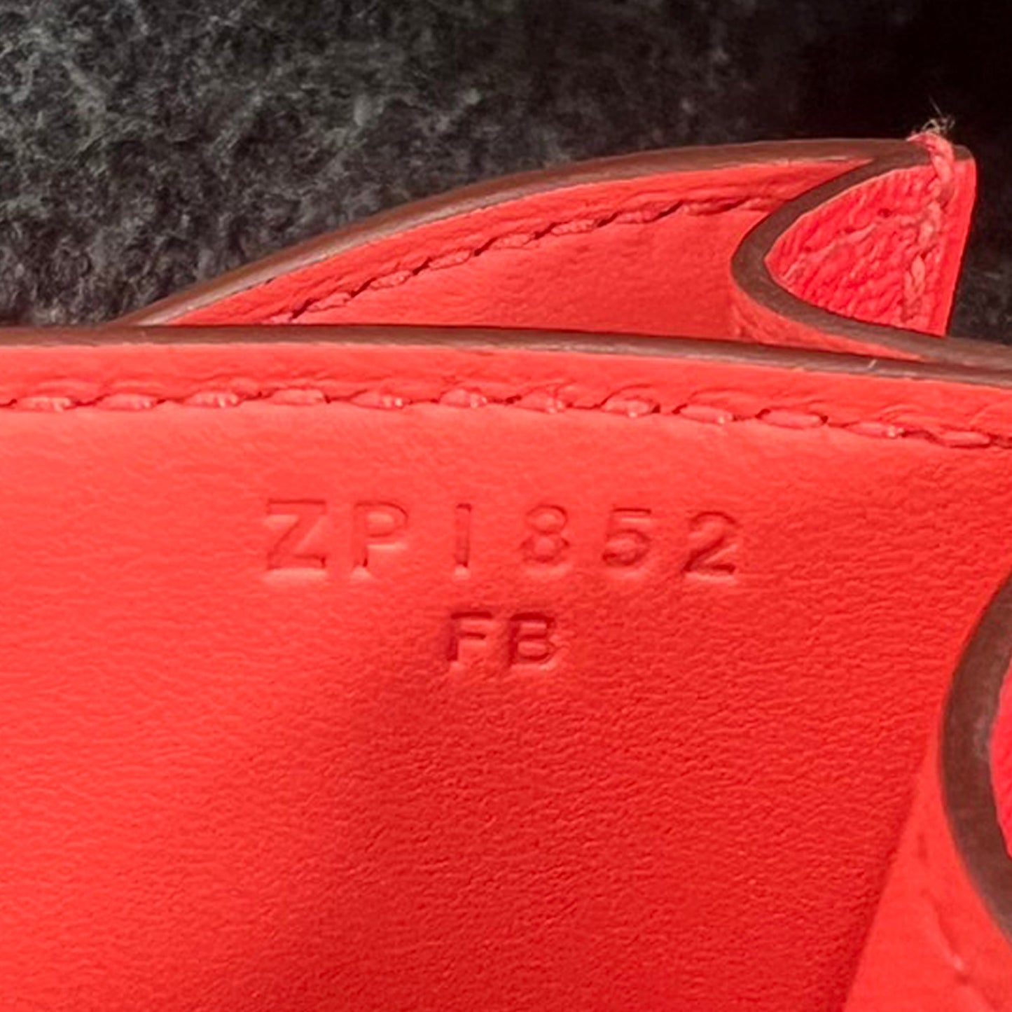 Hermès Mini Epsom Constance 18