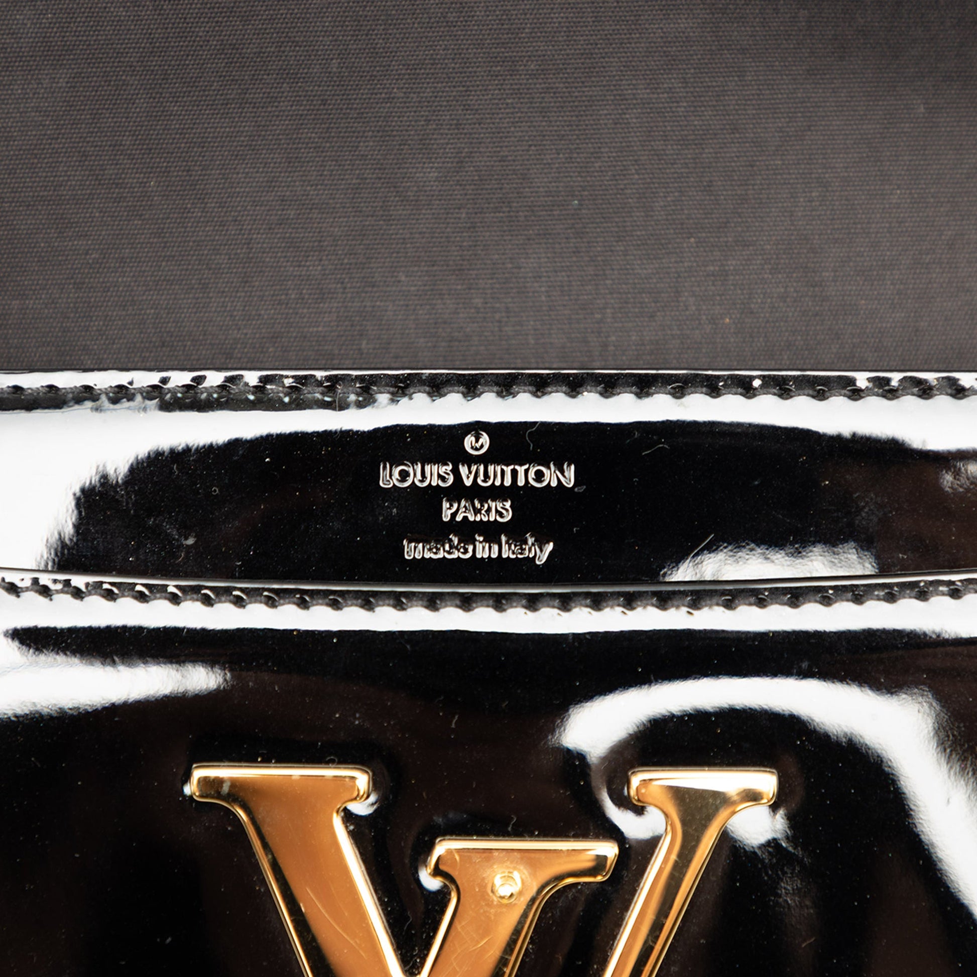 Louis Vuitton Vernis Louise East West Clutch