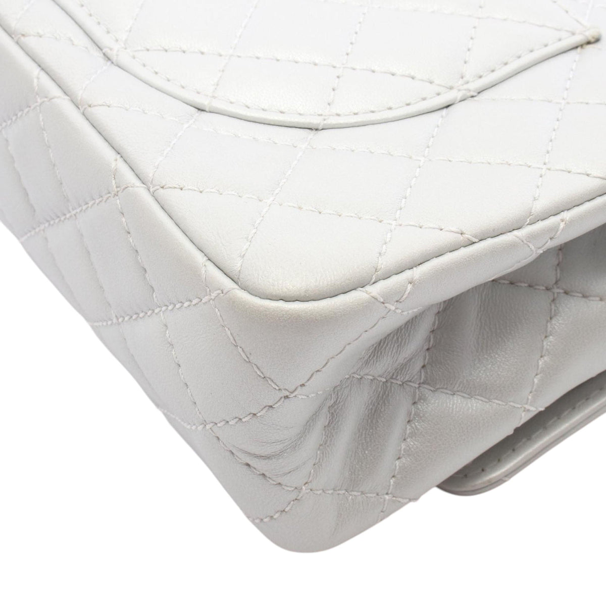 Chanel Quilted Lambskin Reissue 2.55 Double Flap 225