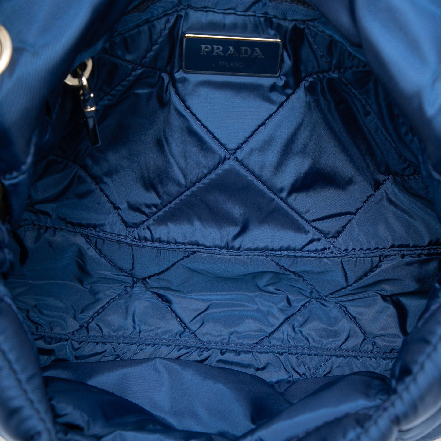Tessuto Bomber Sound Lock Chain Flap