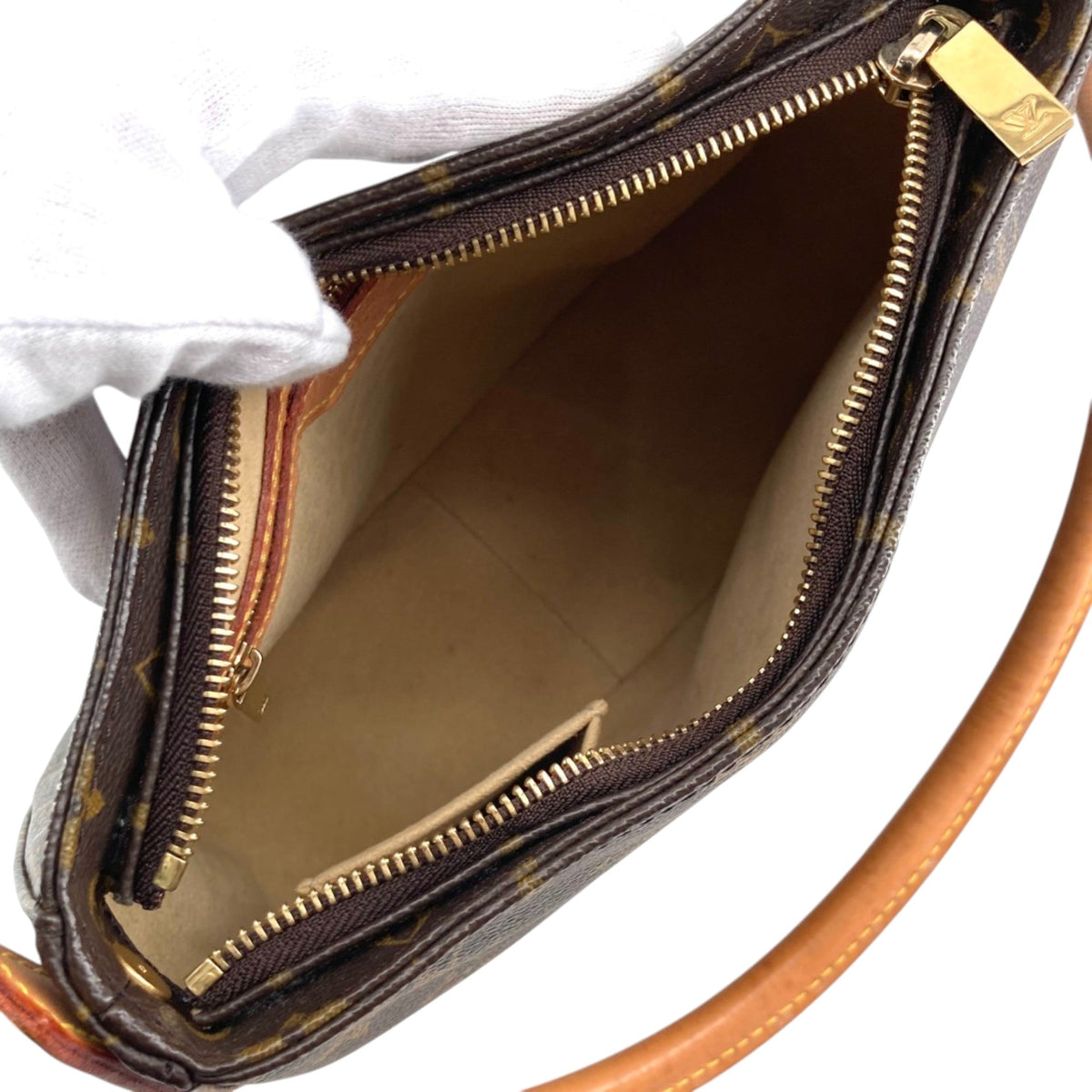 Louis Vuitton Monogram Looping MM