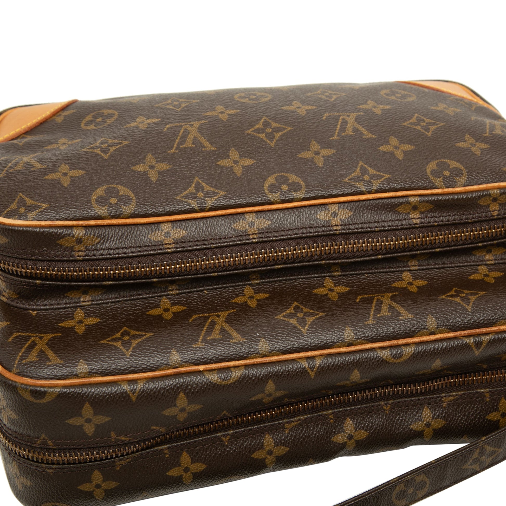 Louis Vuitton Monogram Nil Crossbody