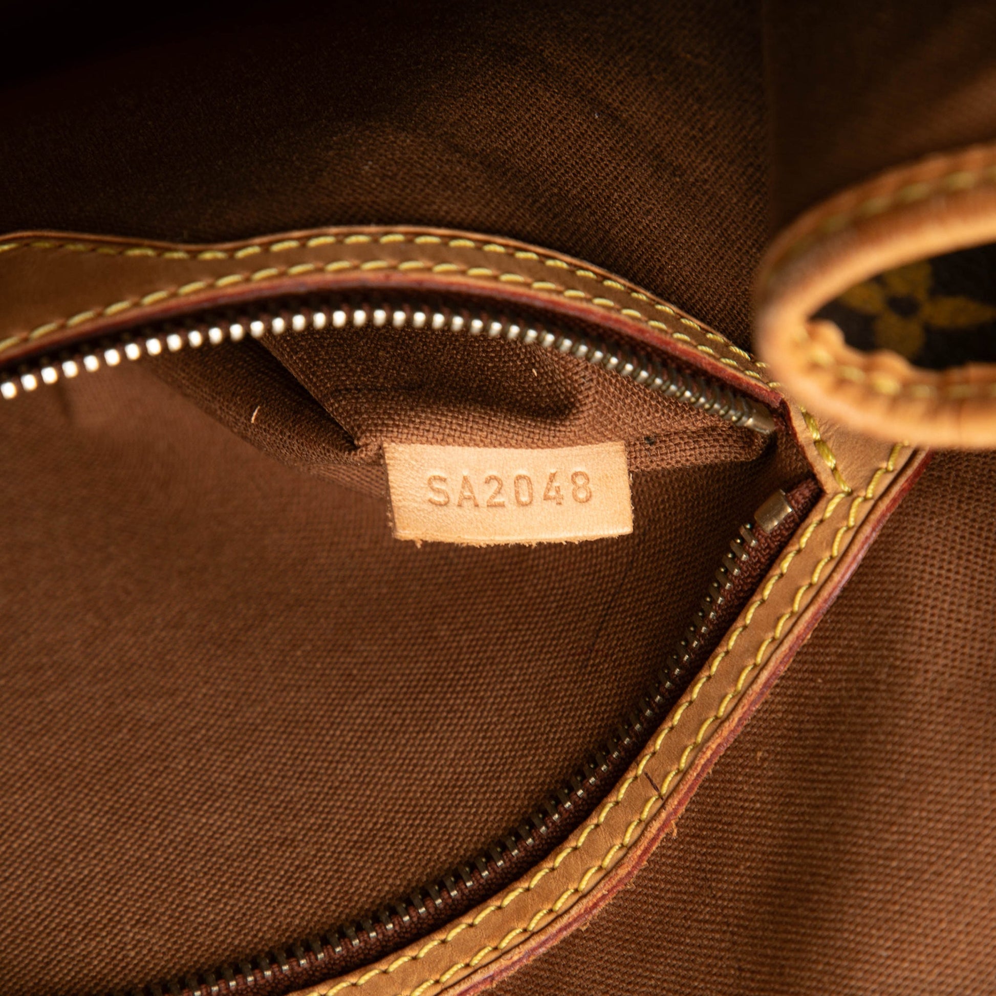 Louis Vuitton Monogram Batignolles Horizontal