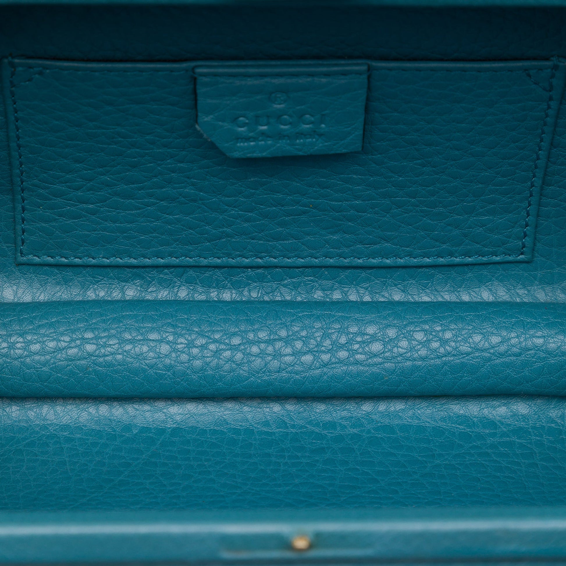 Gucci Calfskin Soho Clutch on Chain