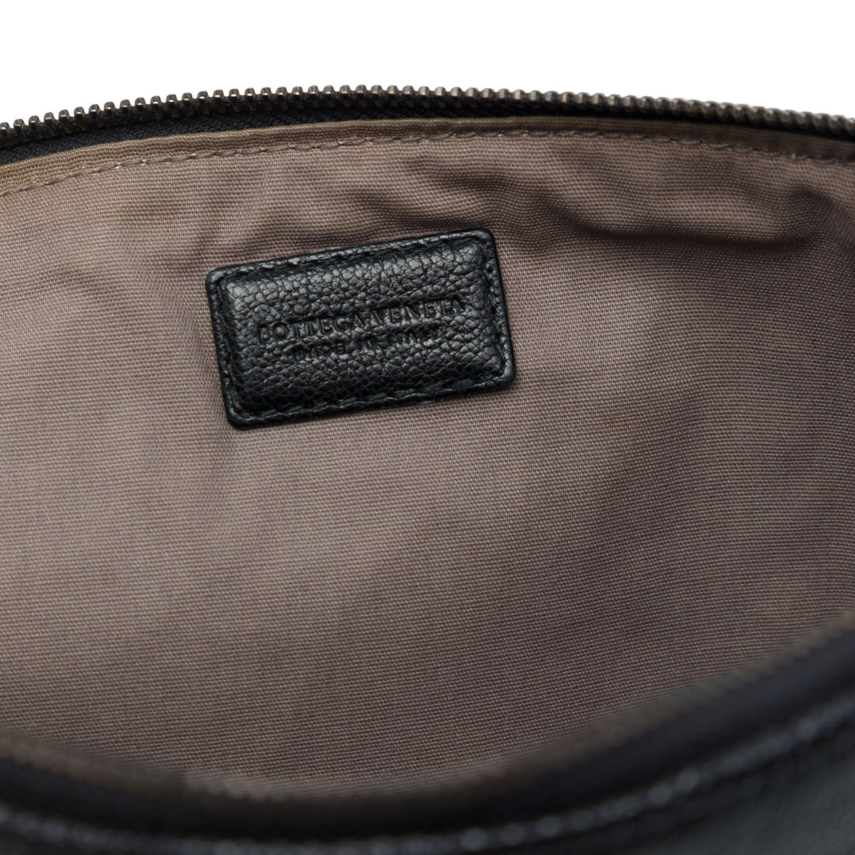 Bottega Veneta Intrecciato Trimmed Nappa Clutch — Black