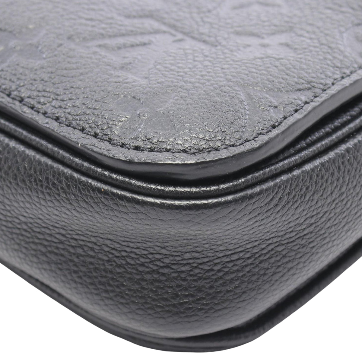 Louis Vuitton Monogram Empreinte Pochette Metis