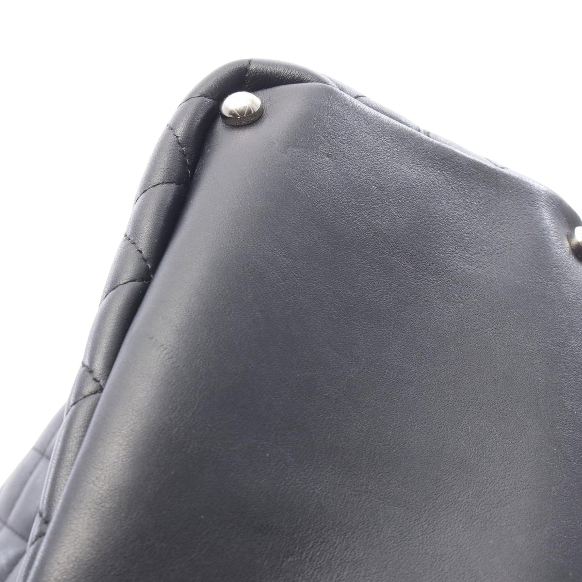 Chanel Medium Lambskin Cambon Ligne Tote — Black