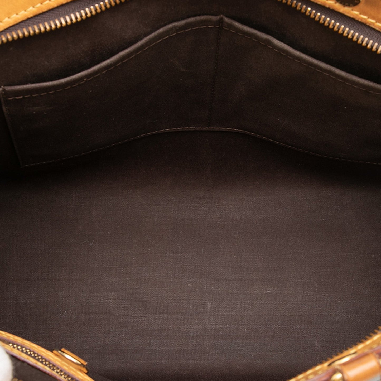 Louis Vuitton Monogram Vernis Brea MM