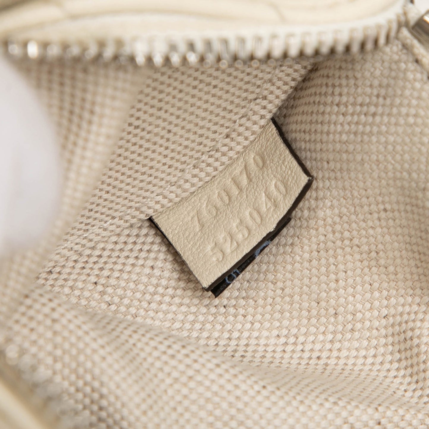 Gucci Mini Leather Blondie Barrel Shoulder Bag