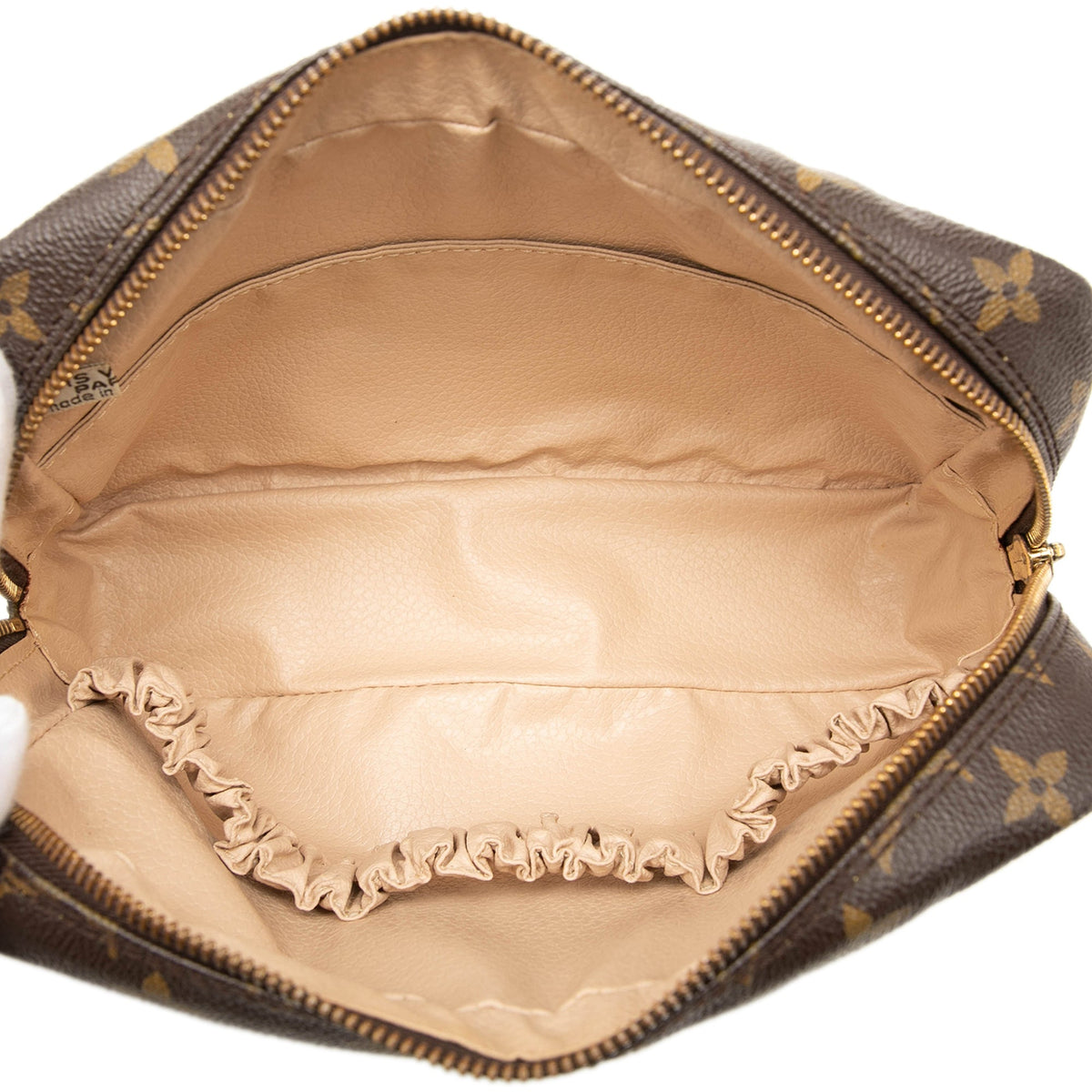 Louis Vuitton Monogram Trousse Toilette 23