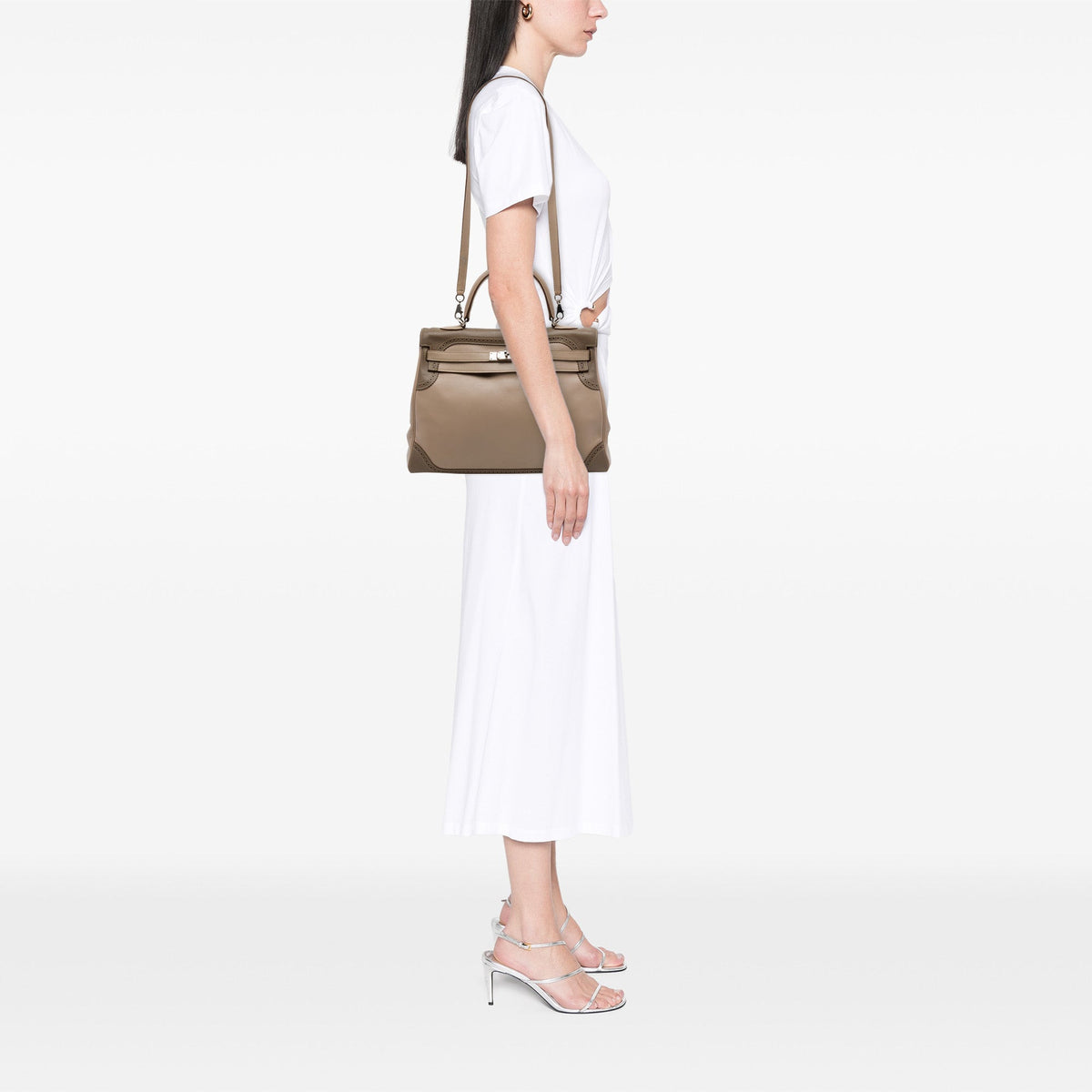 Hermès Swift Ghillies Kelly II Retourne 35 — Beige