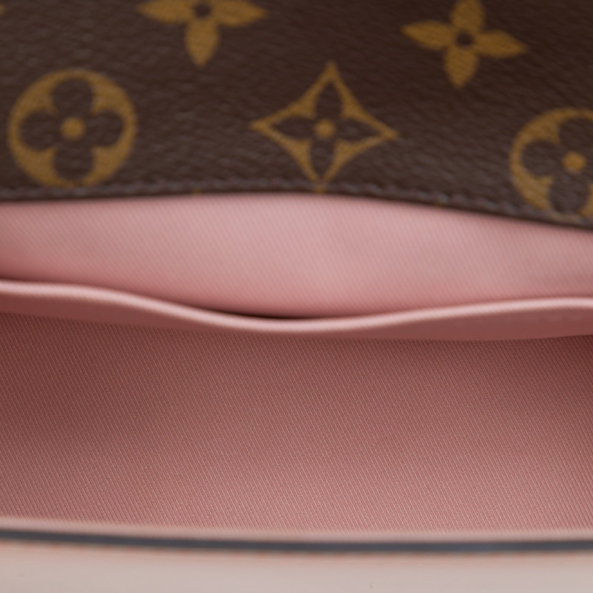 Louis Vuitton Vernis Miroir Cherrywood BB